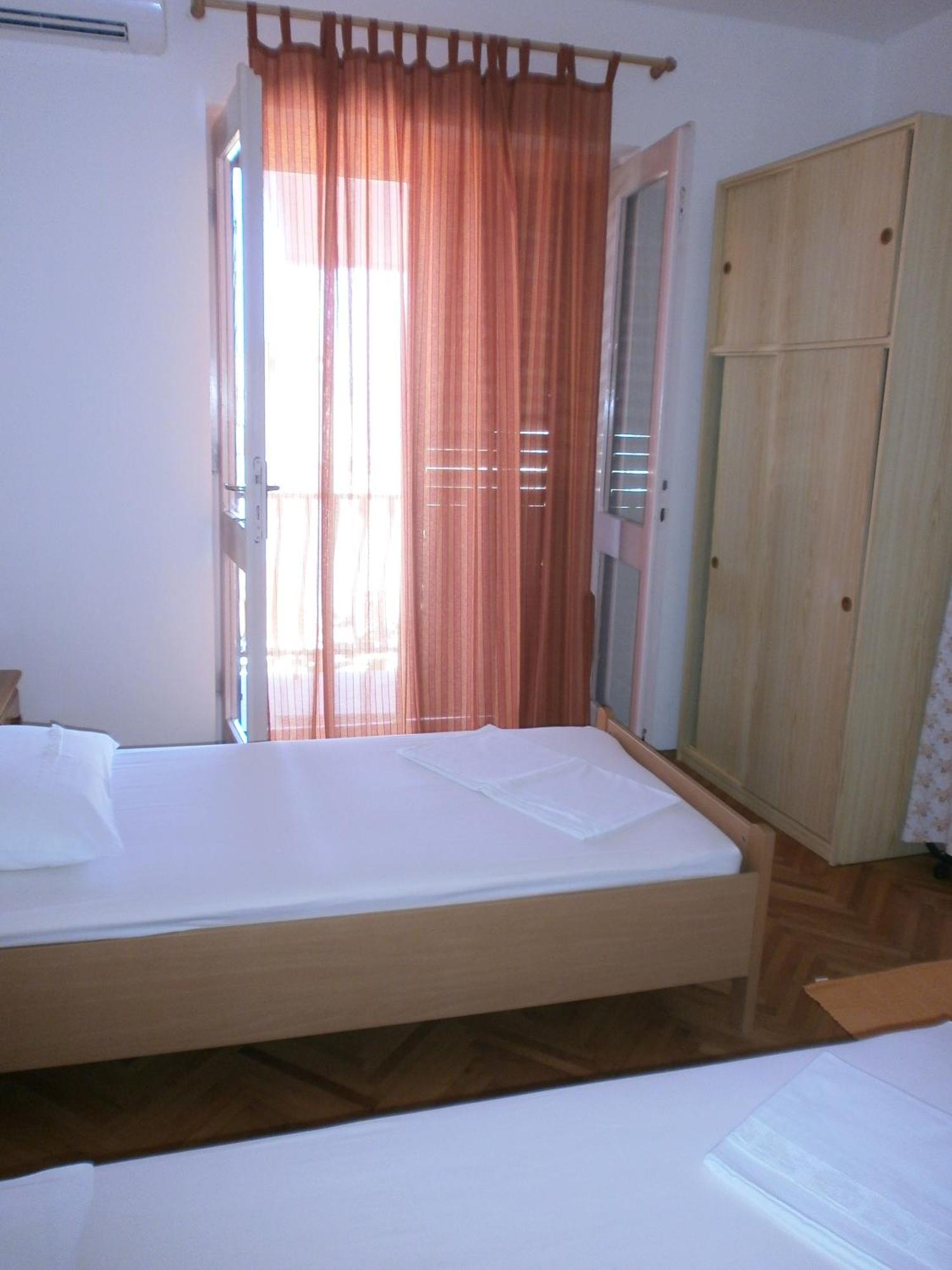 Apartments By The Sea Podgora, Makarska - 12326 Szoba fotó